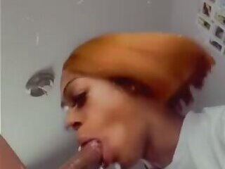 Pretty ebony blowjob